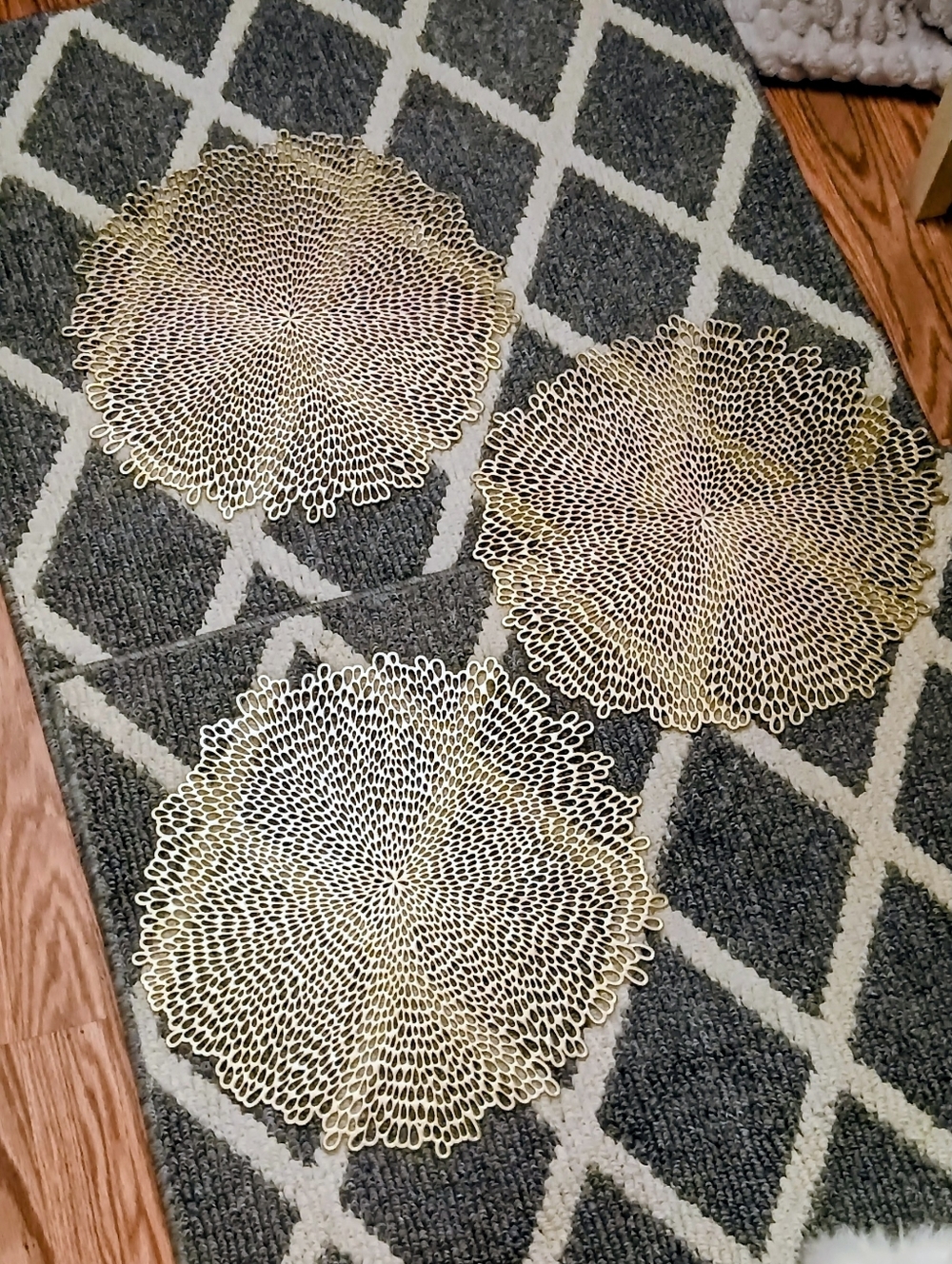 Gold Round Floral Lace Placemats - Set of 3